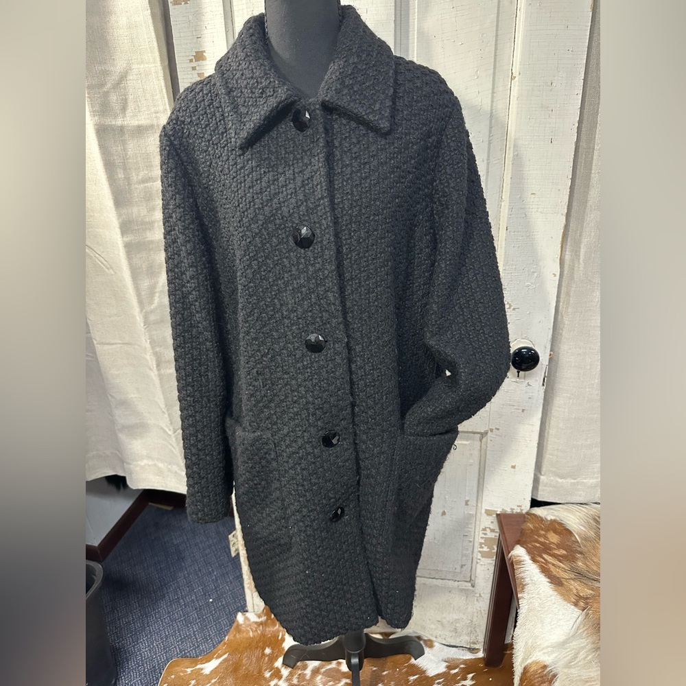 Authentic Italian Mariana Rinaldi Women's Black Textured Coat